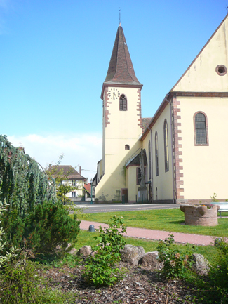 gumar-clocher glise